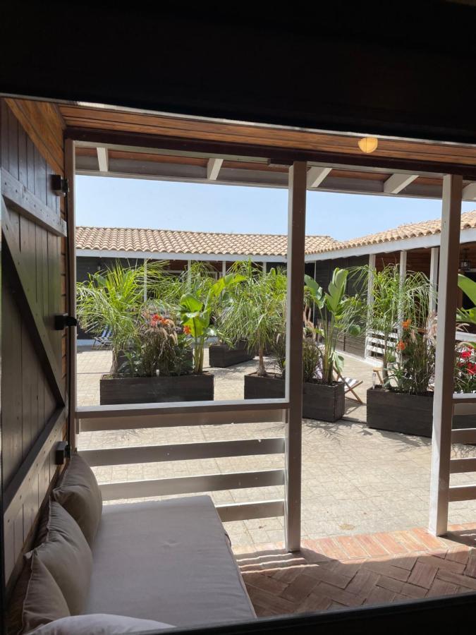 Waveshousetarifa Villa Exterior photo